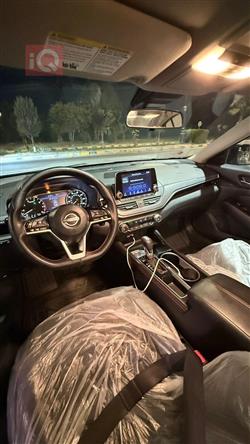 نيسان ألتيما